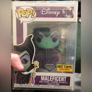 FUNKO MALEFICENT HOT TOPIC EXCL DIAMOND COLLECTION #384